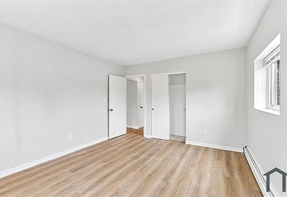 5th image of 100 Florida St