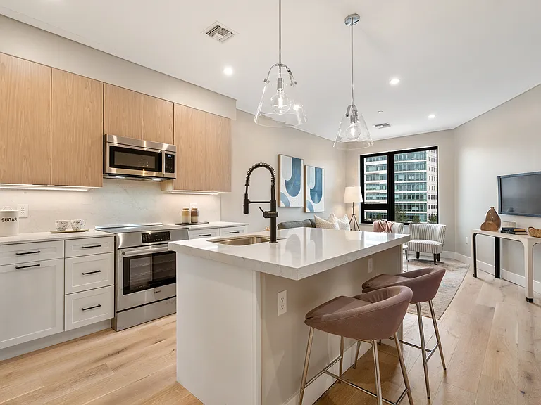 70 Leo M Birmingham Pkwy #416A — Photo 18