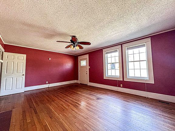 3rd image of 2203 4th Ave.