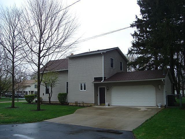 2nd image of 523 Fishlock Ave