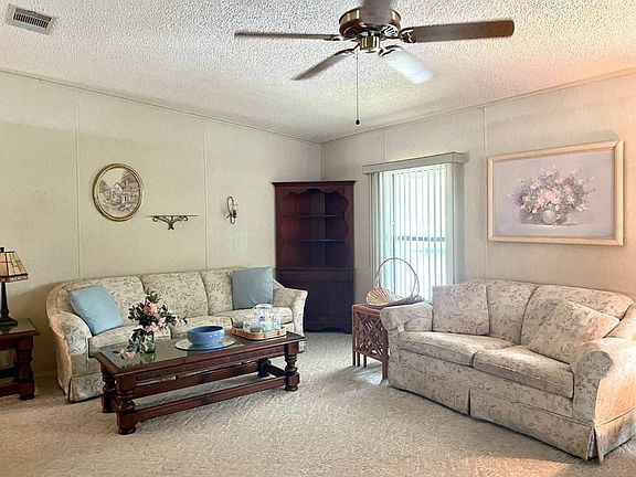 2nd image of 14099 Zorzal Ave