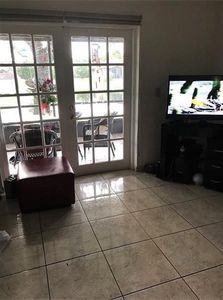 9949 SW 16th St, Pembroke Pines, FL, 33025
