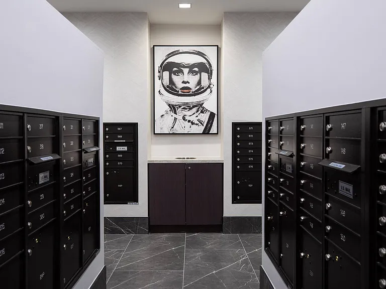 Check your mail, daily in the mailroom. Onsite package lockers and dry cleaning lockers are also available.