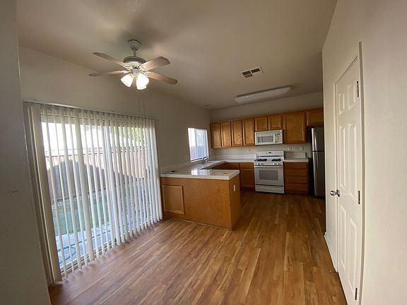 4th image of 5046 Vestry Ct