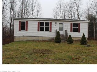 4 Streamview Dr, Windham, ME 04062