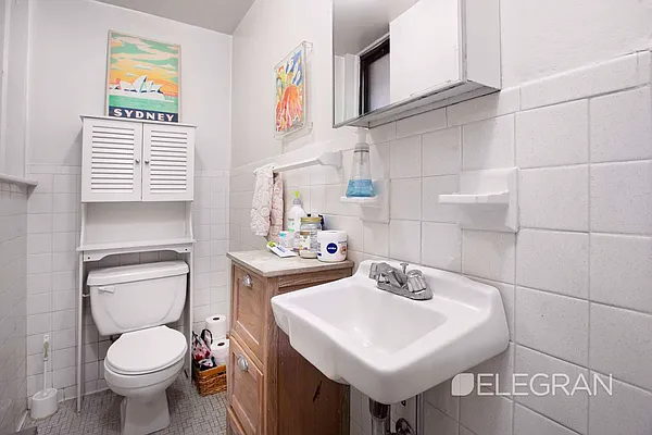 Rented by (Legacy) Elegran | media 16