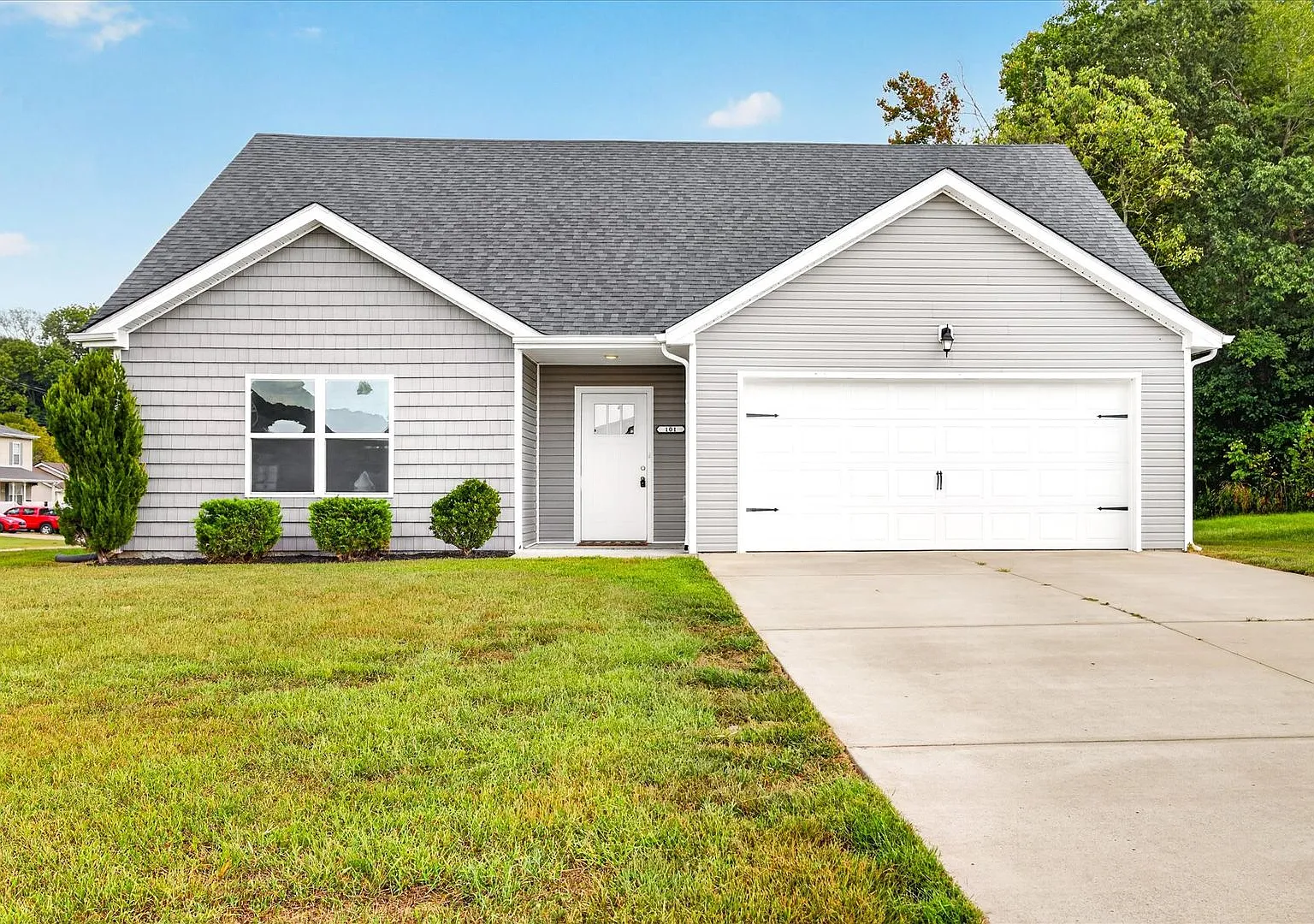 Pet Friendly Three Bedroom! — Photo 1