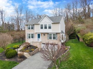 101 Pine Creek Dr, Venetia, PA 15367