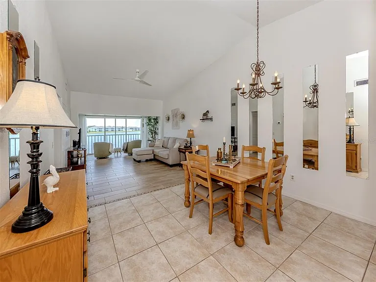 26333 Nadir Rd #105 — Photo 45