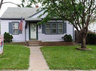 415 21st St, Bettendorf, IA
