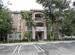 6390 W Sample Rd #B-15, Coral Springs, FL 33067
