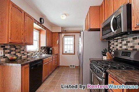 5th image of 1619 Maywood St