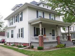 420 N Main St, Princeton, IL 61356