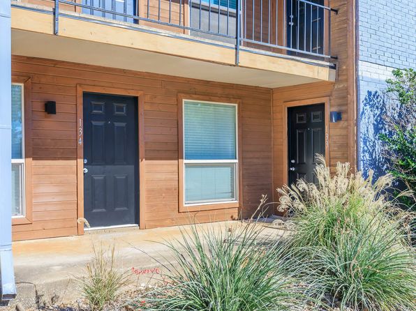 200 E Lakewood St #215