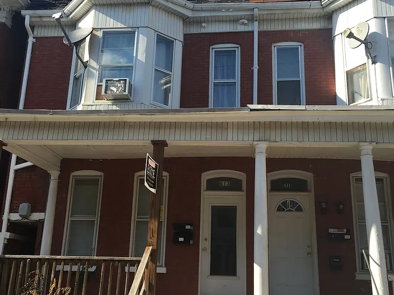 613 W King St #2 — Photo 1