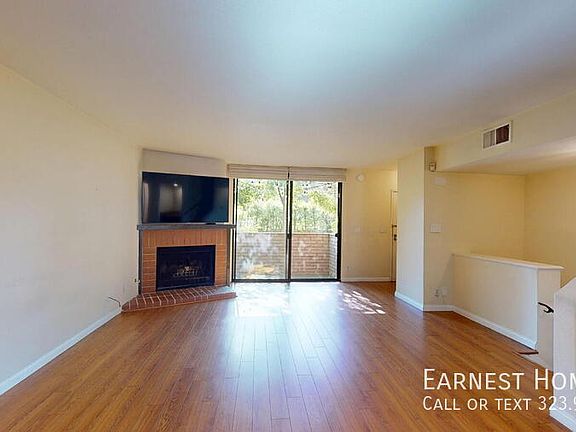 4th image of 21930 Marylee St APT 97