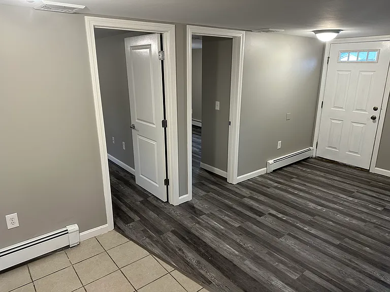 495 Winthrop St — Photo 11