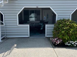 9510 Amherst Ave APT 128, Margate City, NJ 08402