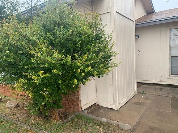 2nd image of 4801 Country Club Dr APT A