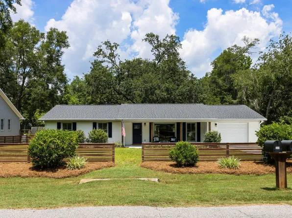 344 4th Ave, Mount Pleasant, SC 29464