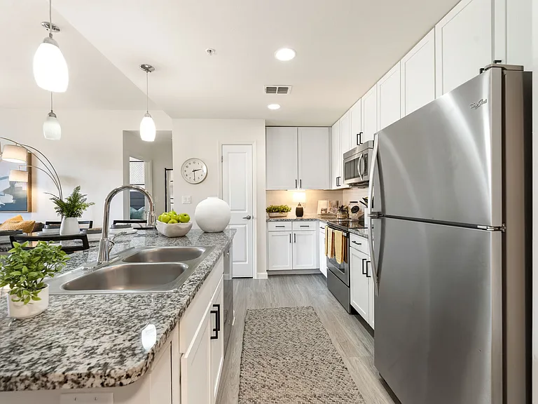 Evergreen Estero — Photo 4