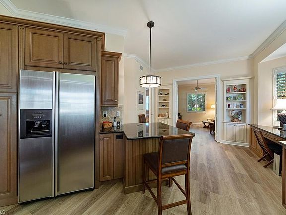 5th image of 831 Sailaway Ln APT 101