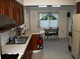 51 Pawnee Dr, Commack, NY 11725