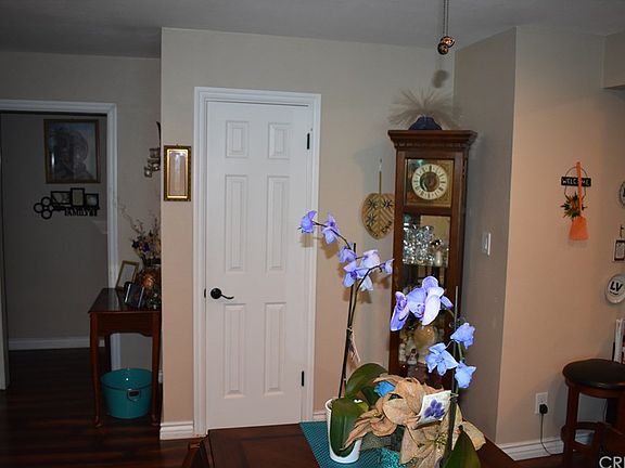 5th image of 1043 W Avenue J10
