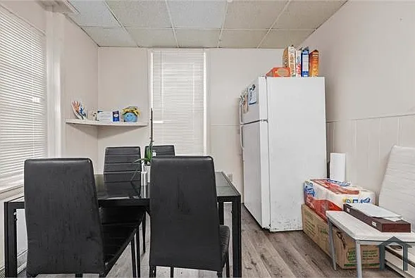 3 bed, 1664 sqft, $1,700 — Photo 3