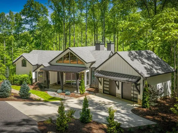 172 Grand Oaks Trl, Morganton, GA 30560