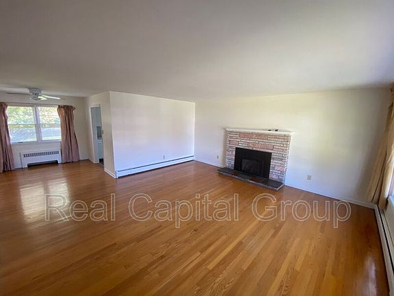 2nd image of 32 Moreland Ave