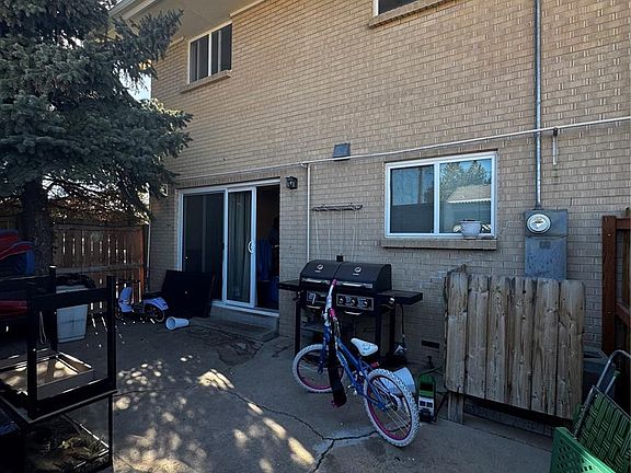 5th image of 1066 W 88th Avenue