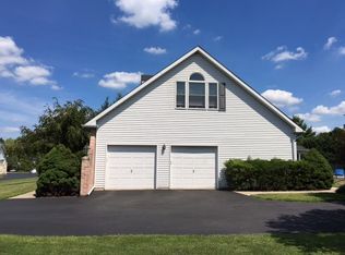 3604 Wendel Ct, Bethlehem, PA 18020