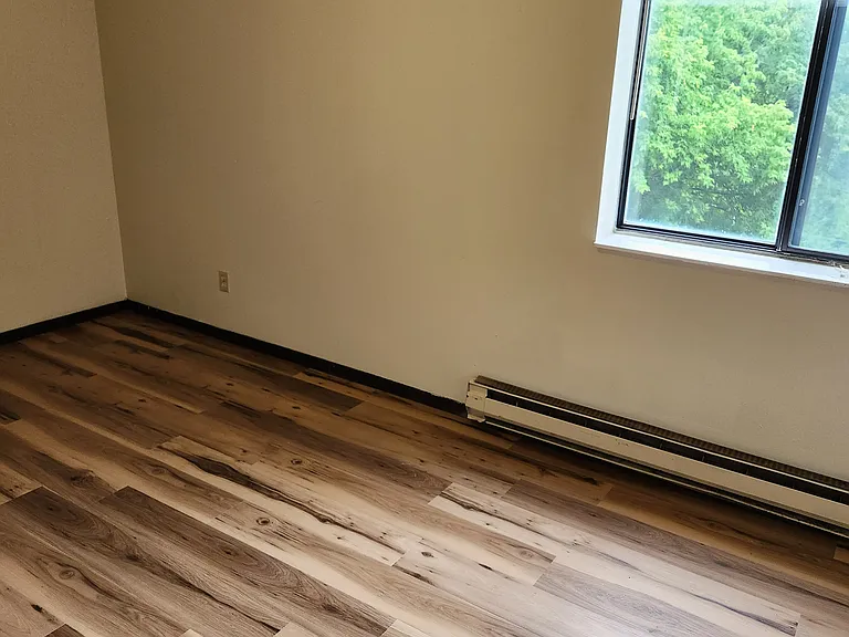 2421 4th Ave N #15 — Photo 13