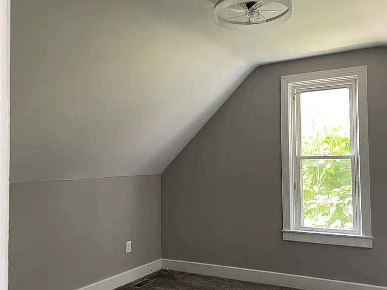 1815 Grant Pl — Photo 9