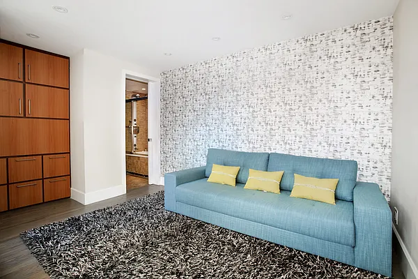 Sold by Prevu Real Estate, LLC | media 23