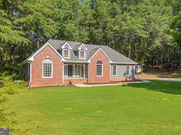 3rd image of 1078 Spratlin Mill Rd