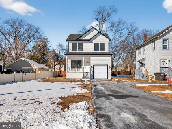 8 Salem Ave, Newfield, NJ 08344