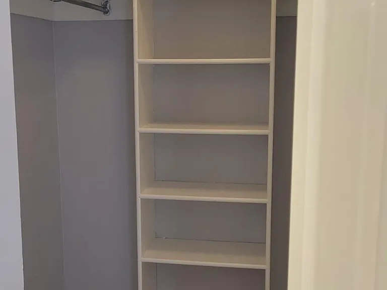 Walk-in closet