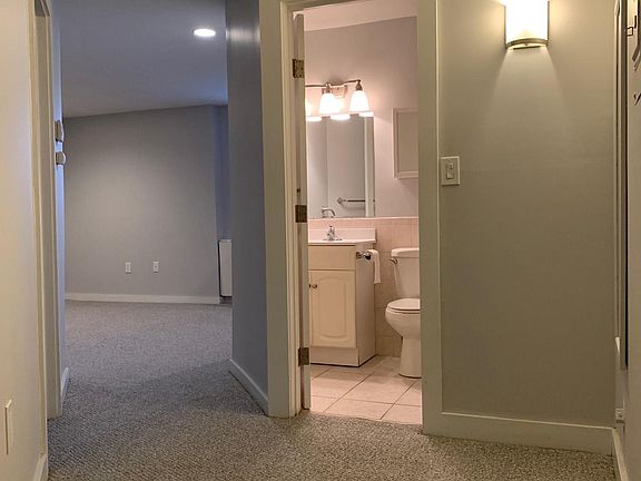 3rd image of 24 Norman St APT 6
