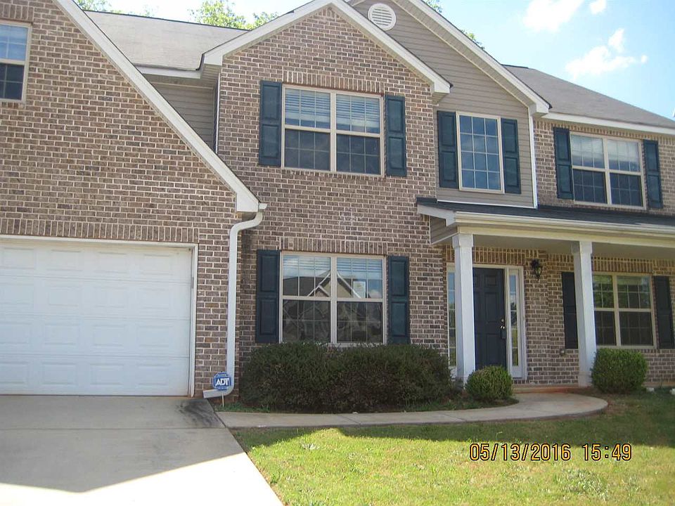 1st image of 210 Haywood Dr