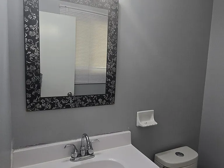 122 Kingswood Dr — Photo 30