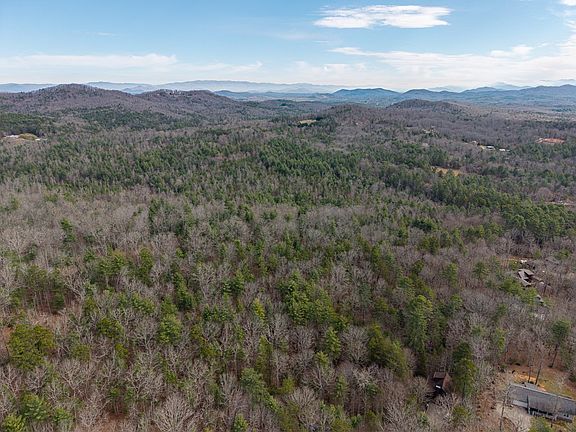 4th image of 6 Hampton Rd