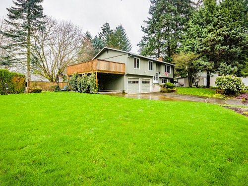 4th image of 14609 NE Tamarack Ct