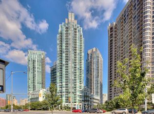 3939 Duke Of York Blvd #2803, Mississauga, ON L5B 4N2