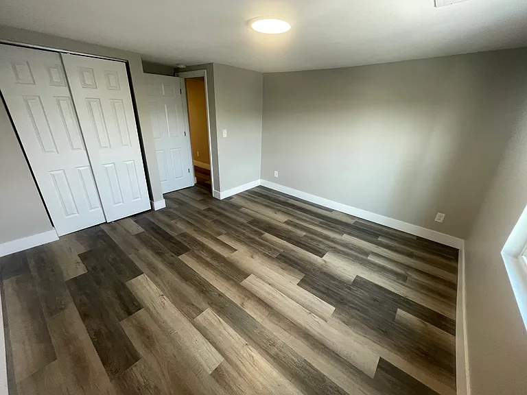 920 3rd Ave #2 — Photo 11