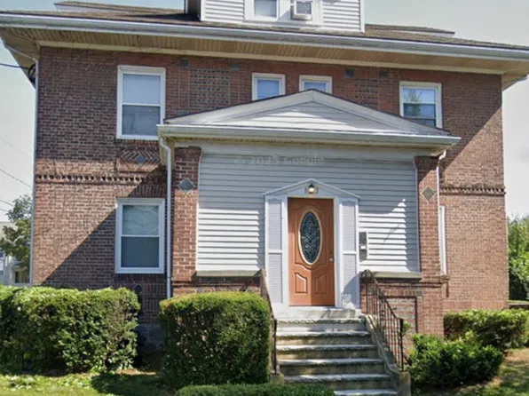 82 Verchild St APT 4, Quincy, MA 02169