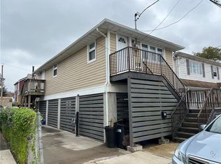 30 Center Pl, Staten Island, NY