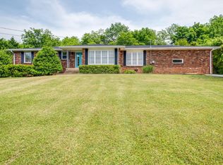 624 Vanoke Dr, Madison, TN 37115