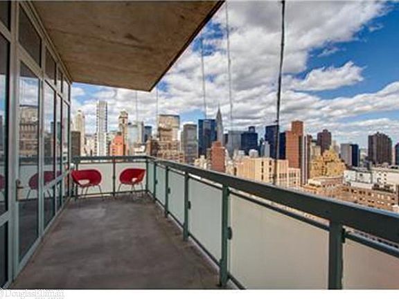 5th image of 325 5th Ave APT 38C
